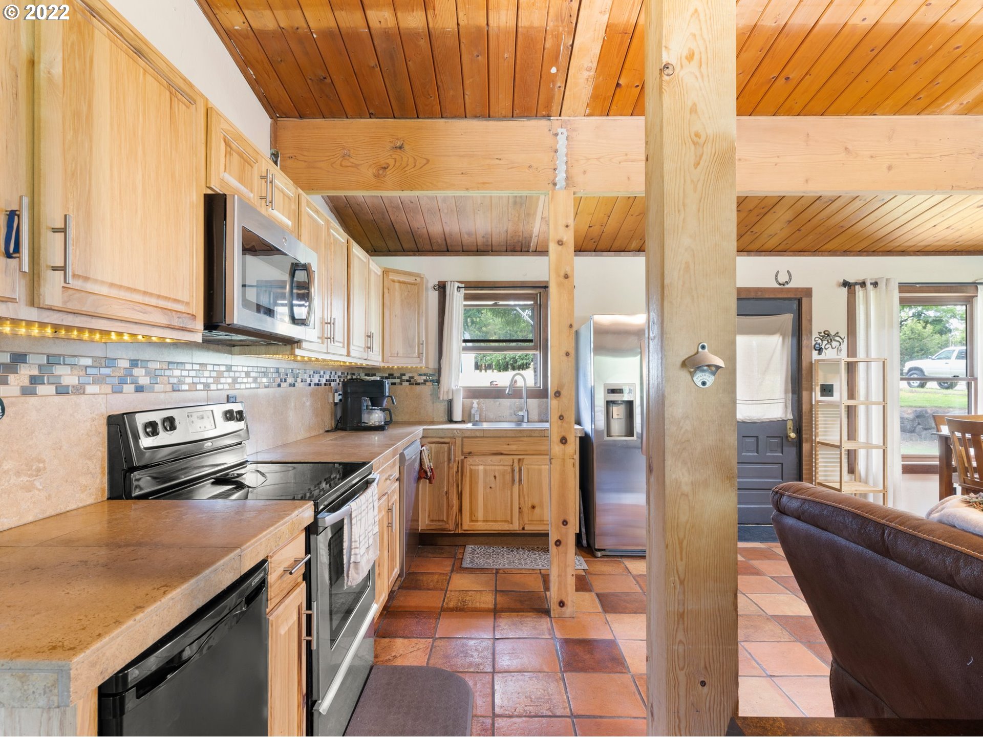58547 South Division Road St. Helens, OR 97051 - Photo 8 of 30 Gallery Image 8