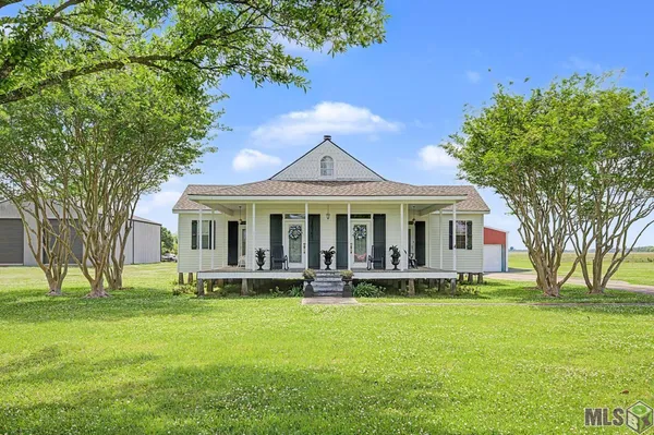 $249,900 | 319 Isle Of Cuba Road, Schriever, LA 70395