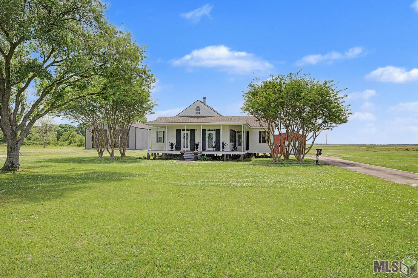 319 Isle Of Cuba Road Schriever, LA 70395 - Photo 2 of 36