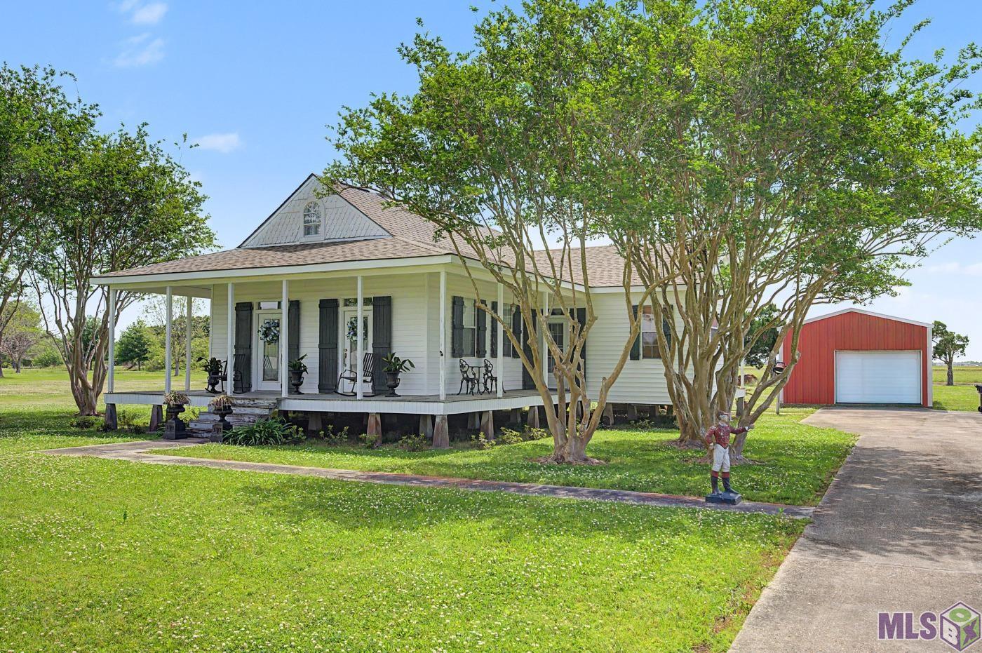 319 Isle Of Cuba Road Schriever, LA 70395 - Photo 3 of 36