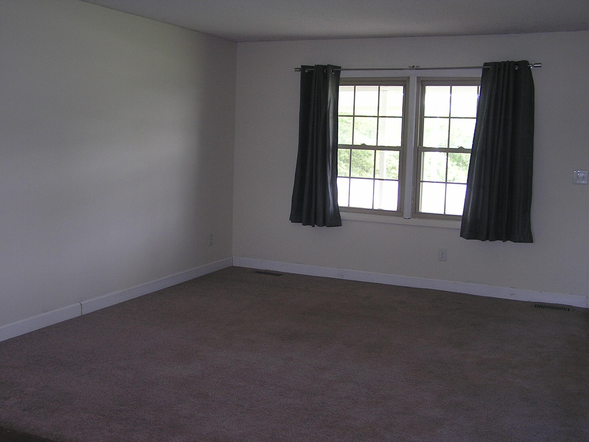 1400 Ben Gamble Road Jonesborough, TN 37659 - Photo 11 of 12 Bedroom