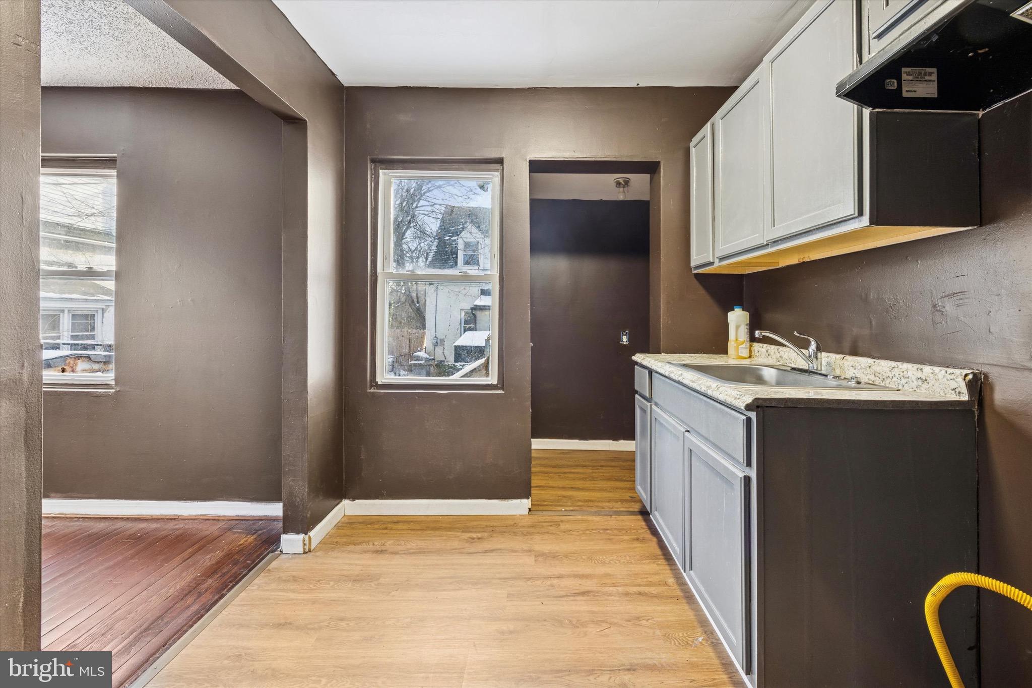 1211 Thomas Street Chester, PA 19013 - Photo 8 of 14