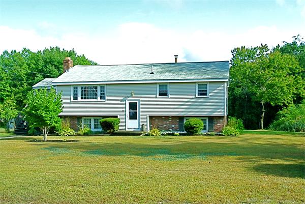 38 Shawnee Road Pepperell, MA 01463 - Photo 1 of 17