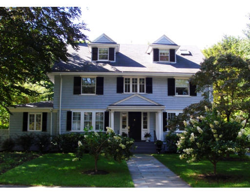 7 Arlington Road Wellesley, MA 02481 - Photo 1 of 12