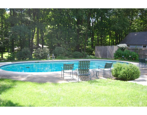 7 Arlington Road Wellesley, MA 02481 - Photo 11 of 12