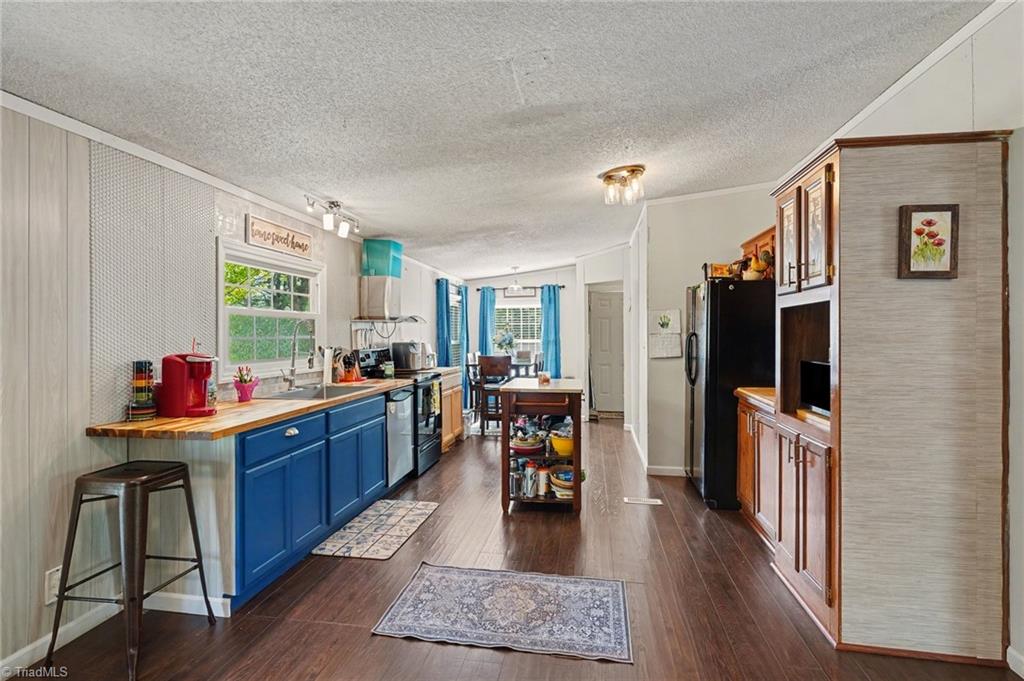 1375 Ward Road Sandy Ridge, NC 27046 - Photo 12 of 50