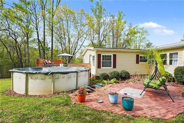 $218,000 | 1375 Ward Road, Sandy Ridge, NC 27046
