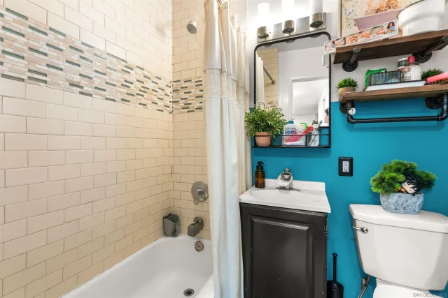 $799,999 | 1204 Peach Avenue, El Cajon, CA 92021