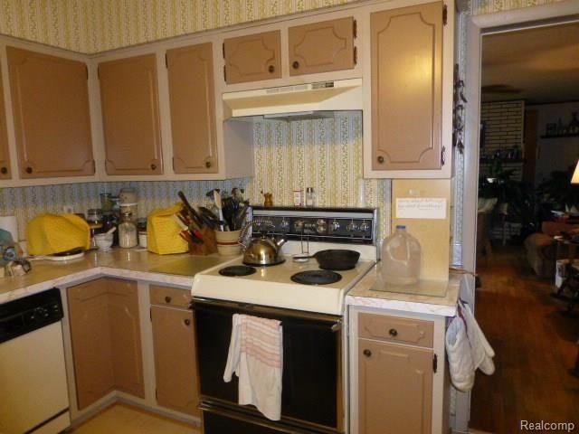 2929 Barnes Road Millington, MI 48746 - Photo 15 of 33 P1020080.jpg
