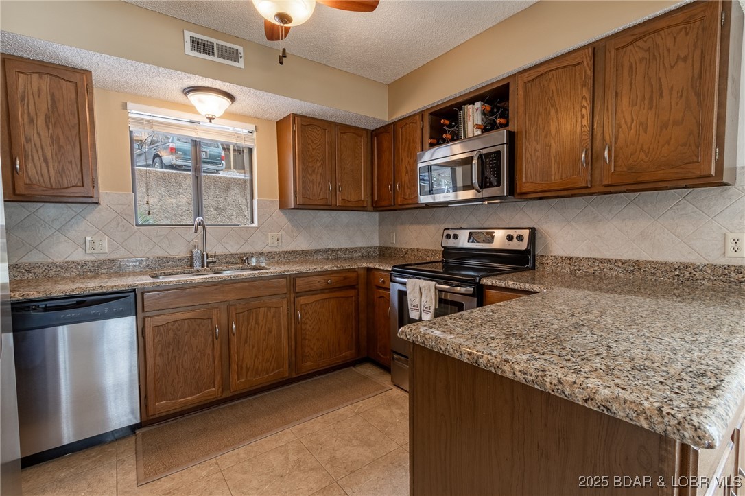 889 Malibu Road, Unit 91 Osage Beach, MO 65065 - Photo 4 of 41