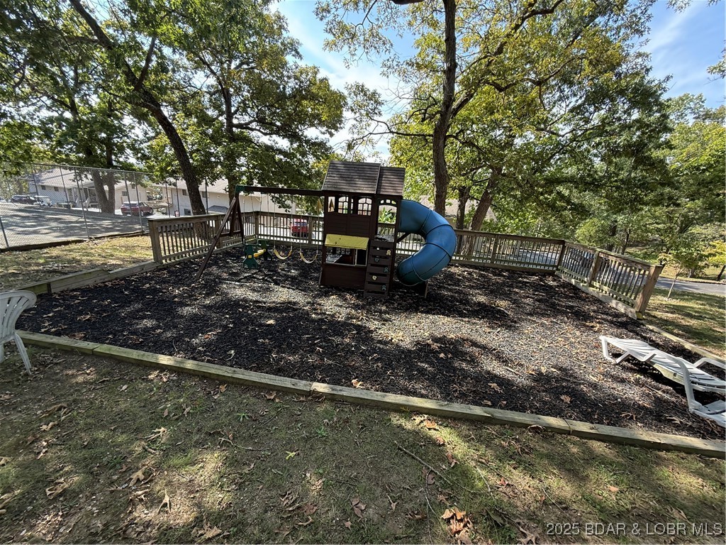 889 Malibu Road, Unit 91 Osage Beach, MO 65065 - Photo 41 of 41 Playground