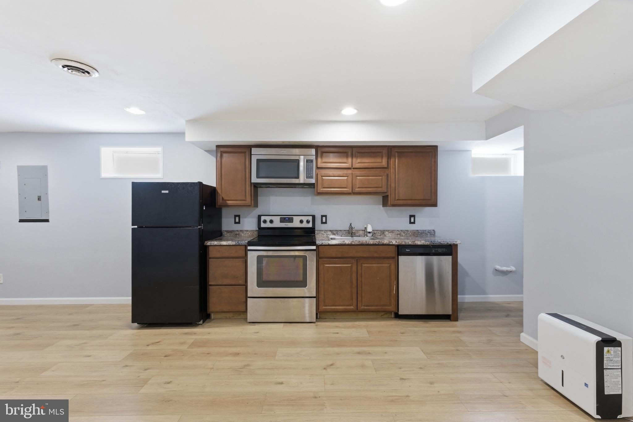 5114 19th Road North Arlington, VA 22207 - Photo 10 of 11