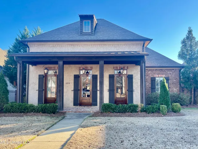 $560,000 | 220 Vintage Drive, Madison, MS 39110