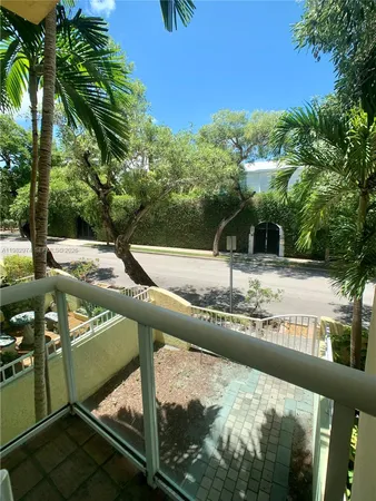$5,800 | 1853 Jefferson Avenue, Unit 5, Miami Beach, FL 33139