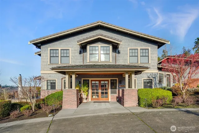 $6,500,000 | 8910 Northeast 33rd Street, Yarrow Point, WA 98004
