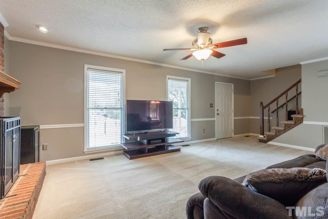 725 South Meadow Road Raleigh, NC 27603 - Photo 6 of 25