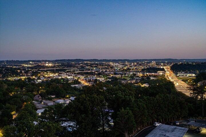1131 Stringers Ridge Road, Unit 5E Chattanooga, TN 37405 - Photo 30 of 46 5e 27