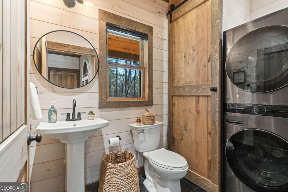 2594 Hwy 2 Blue Ridge Blue Ridge, GA 30513 - Photo 20 of 58