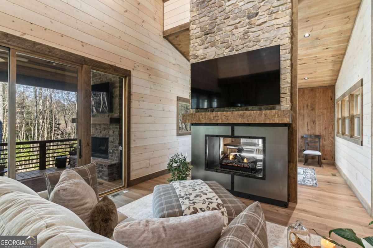 2594 Hwy 2 Blue Ridge Blue Ridge, GA 30513 - Photo 4 of 58