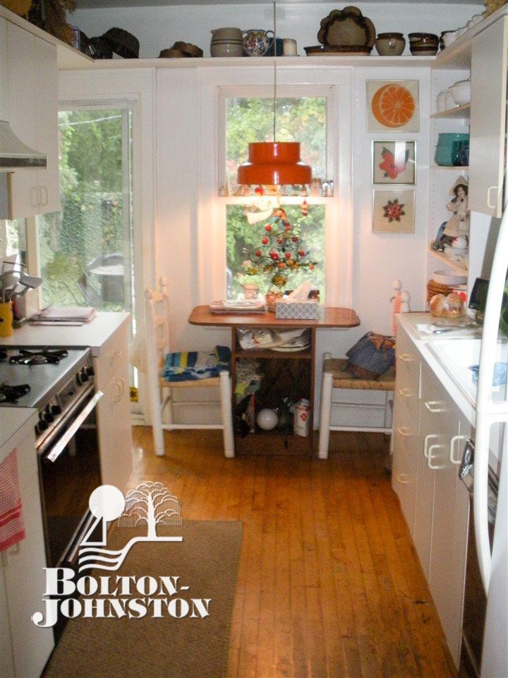 128 Mapleton Road Grosse Pointe Farms, MI 48236 - Photo 8 of 11