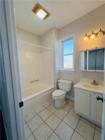 $1,700 | 5007 Towering Oaks Avenue, Marrero, LA 70072