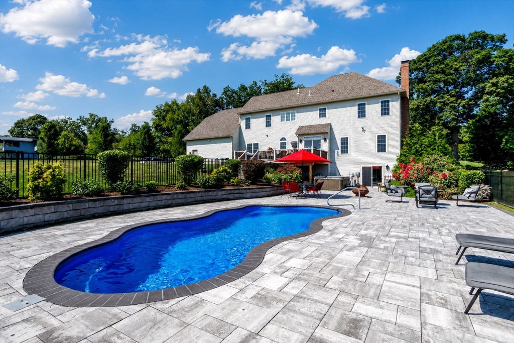 710 George Hill Road Lancaster, MA 01523 - Photo 32 of 42 Gallery Image 32