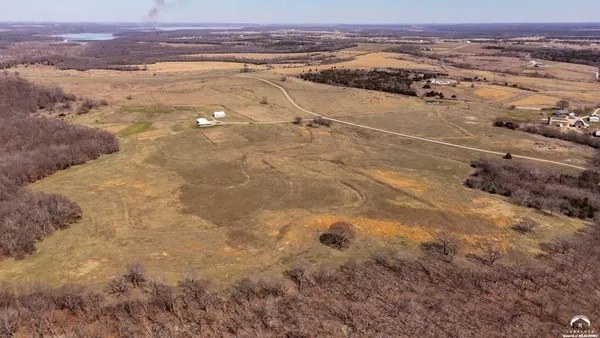 $2,690,000 | 374 North 750 Road, Overbrook, KS 66524