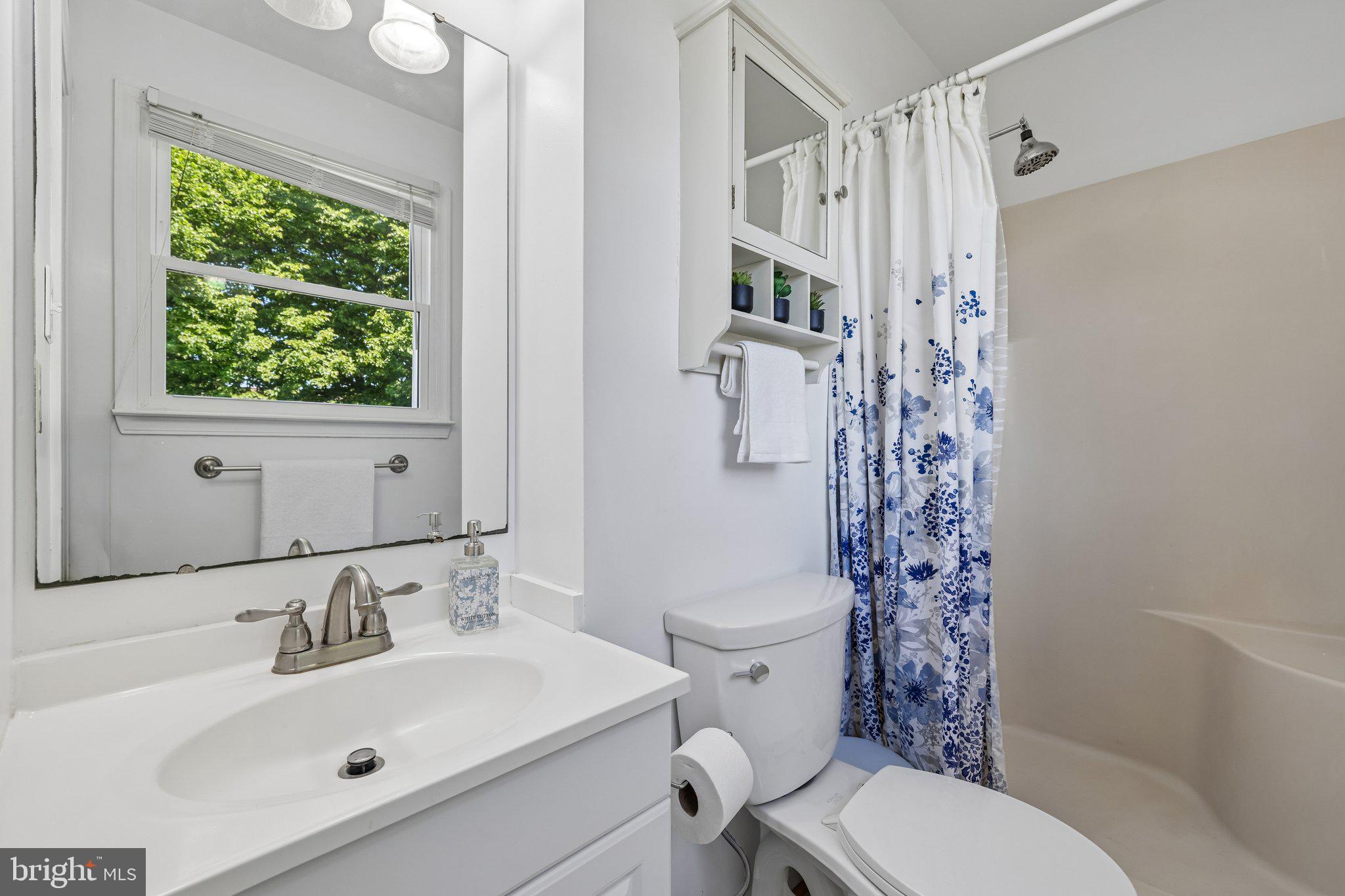 904 Horizon Road Mount Airy, MD 21771 - Photo 19 of 38