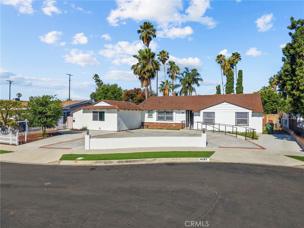 8627 Bothwell Road Northridge, CA 91324 - Photo 1 of 39