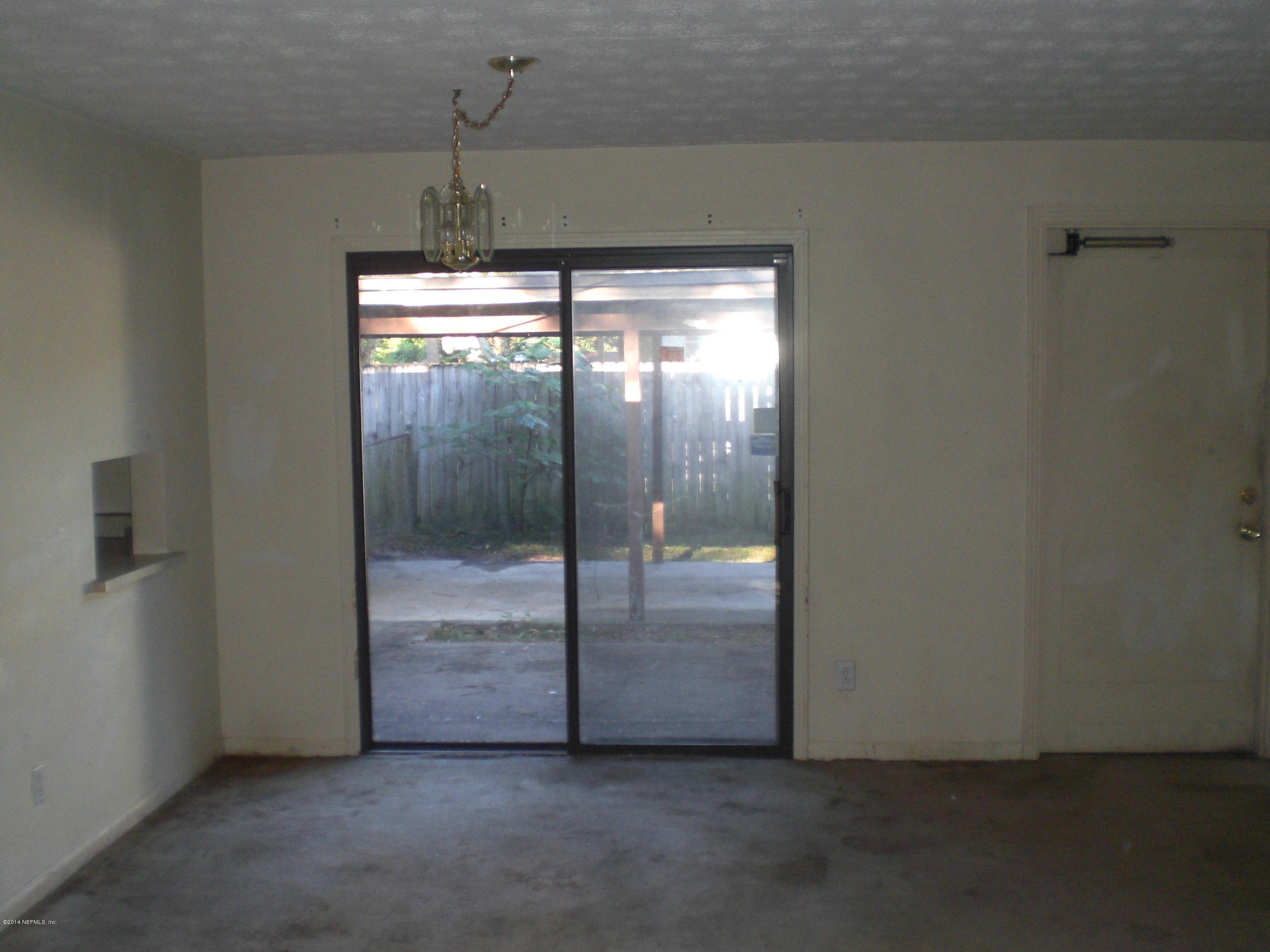 7104 Waikiki Road Jacksonville, FL 32216 - Photo 8 of 18 Dining area