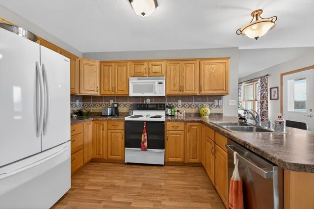 $369,000 | 1655 Danis Way, Cumberland, WI 54829