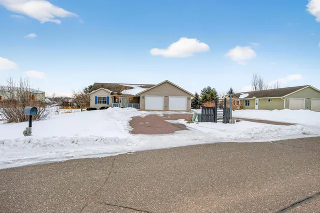 $369,000 | 1655 Danis Way, Cumberland, WI 54829