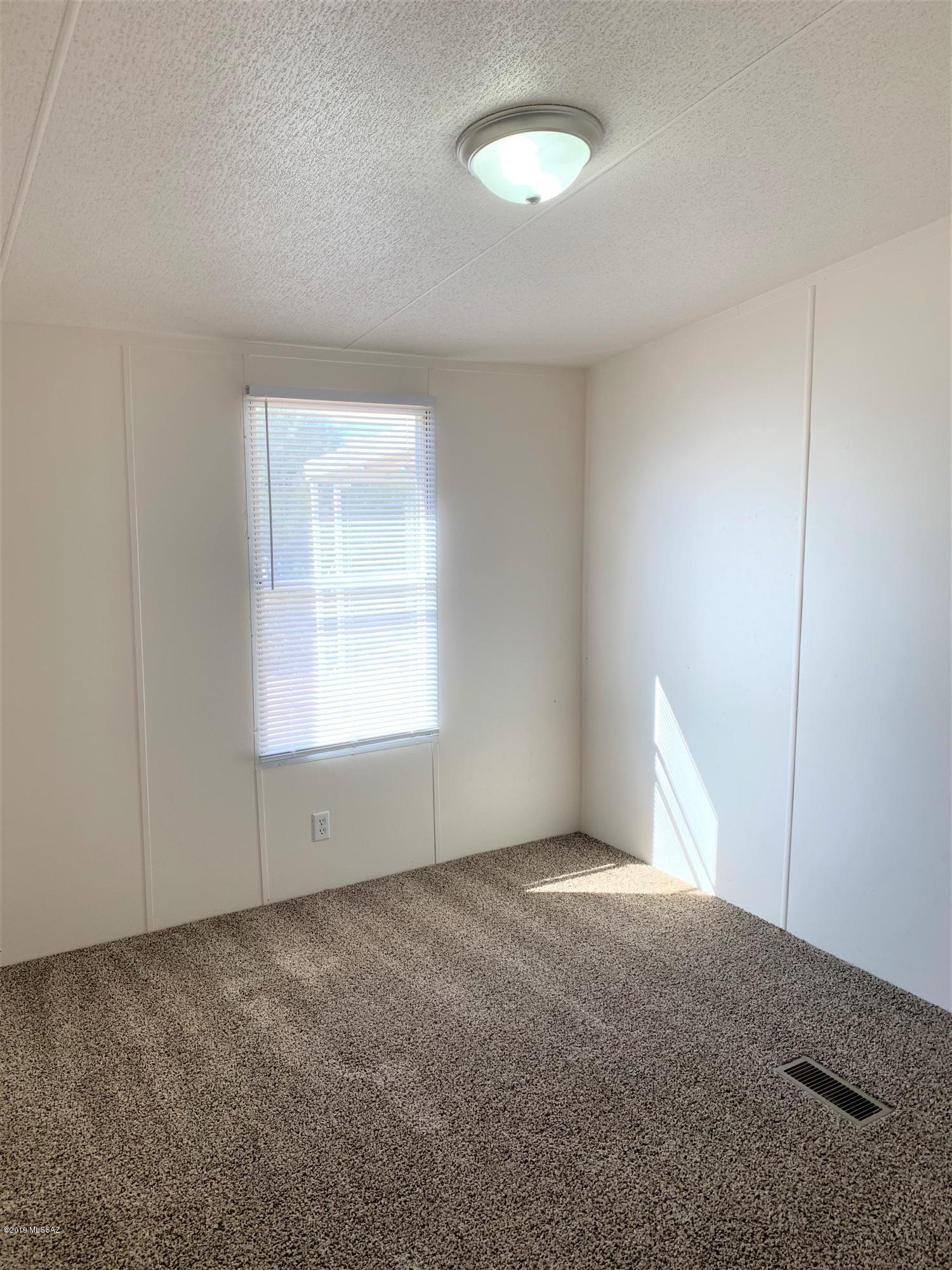 10497 West Mars Road Tucson, AZ 85743 - Photo 15 of 33 Gallery Image 15