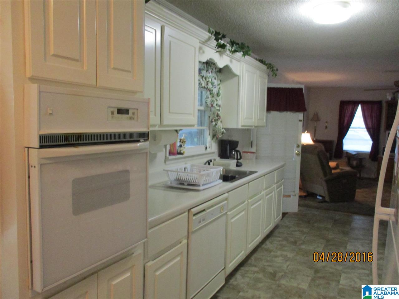 6598 Walnut Grove Road Altoona, AL 35952 - Photo 4 of 27