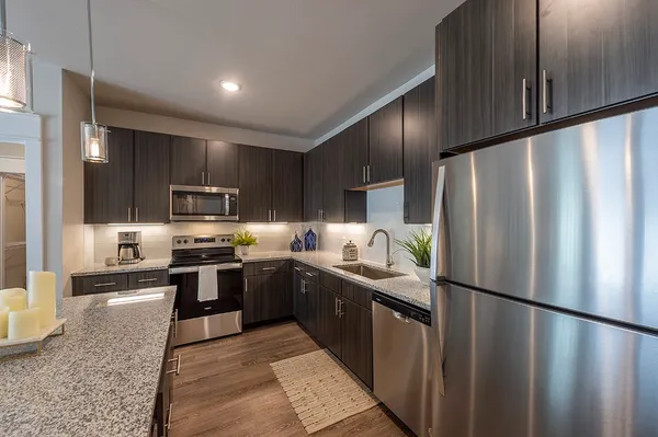 $1,175 | 15915 Kingfield Drive, Unit 1124, Houston, TX 77084