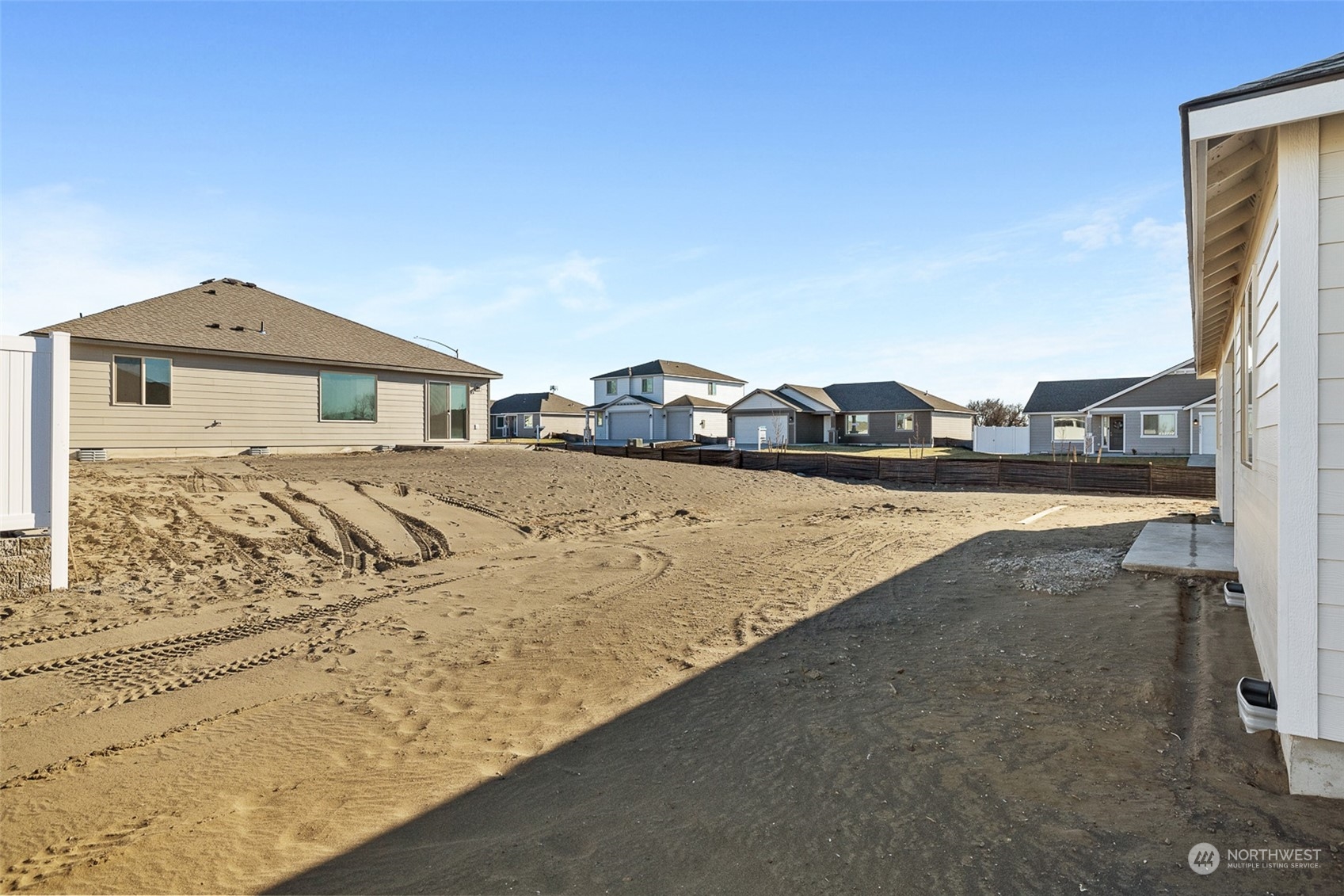 205 North Sandy Loop Moses Lake, WA 98837 - Photo 24 of 31