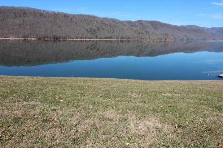 0 Harbor Point Road Butler, TN 37640 - Photo 4 of 11 PUBLIC WATER & ELECTRIC HOOK UP AT ROAD!