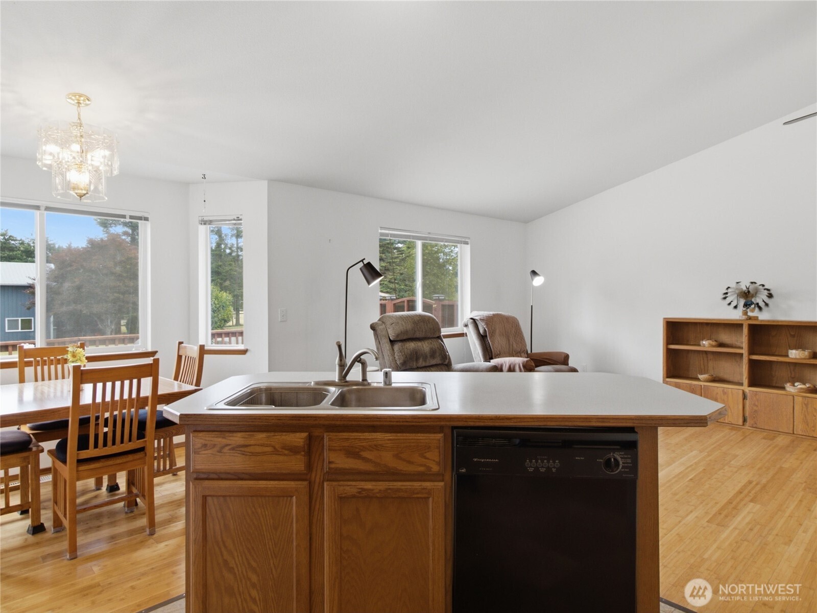 18828 Loganberry Street Southwest Rochester, WA 98579 - Photo 10 of 33