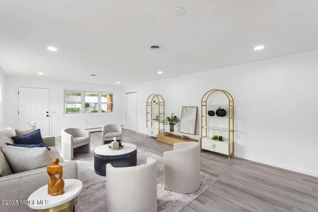 $399,000 | 18 La Terraza Drive, Toms River, NJ 08757