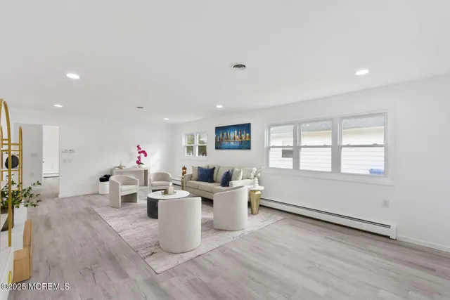 $399,000 | 18 La Terraza Drive, Toms River, NJ 08757