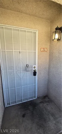 $1,395 | 6500 West Lake Mead Boulevard, Unit 204, Las Vegas, NV 89108