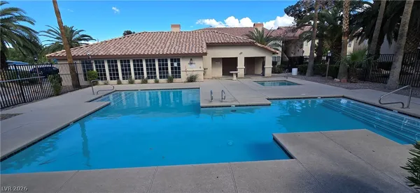 $1,395 | 6500 West Lake Mead Boulevard, Unit 204, Las Vegas, NV 89108