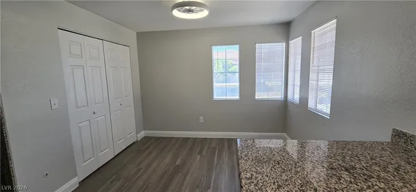 $1,395 | 6500 West Lake Mead Boulevard, Unit 204, Las Vegas, NV 89108