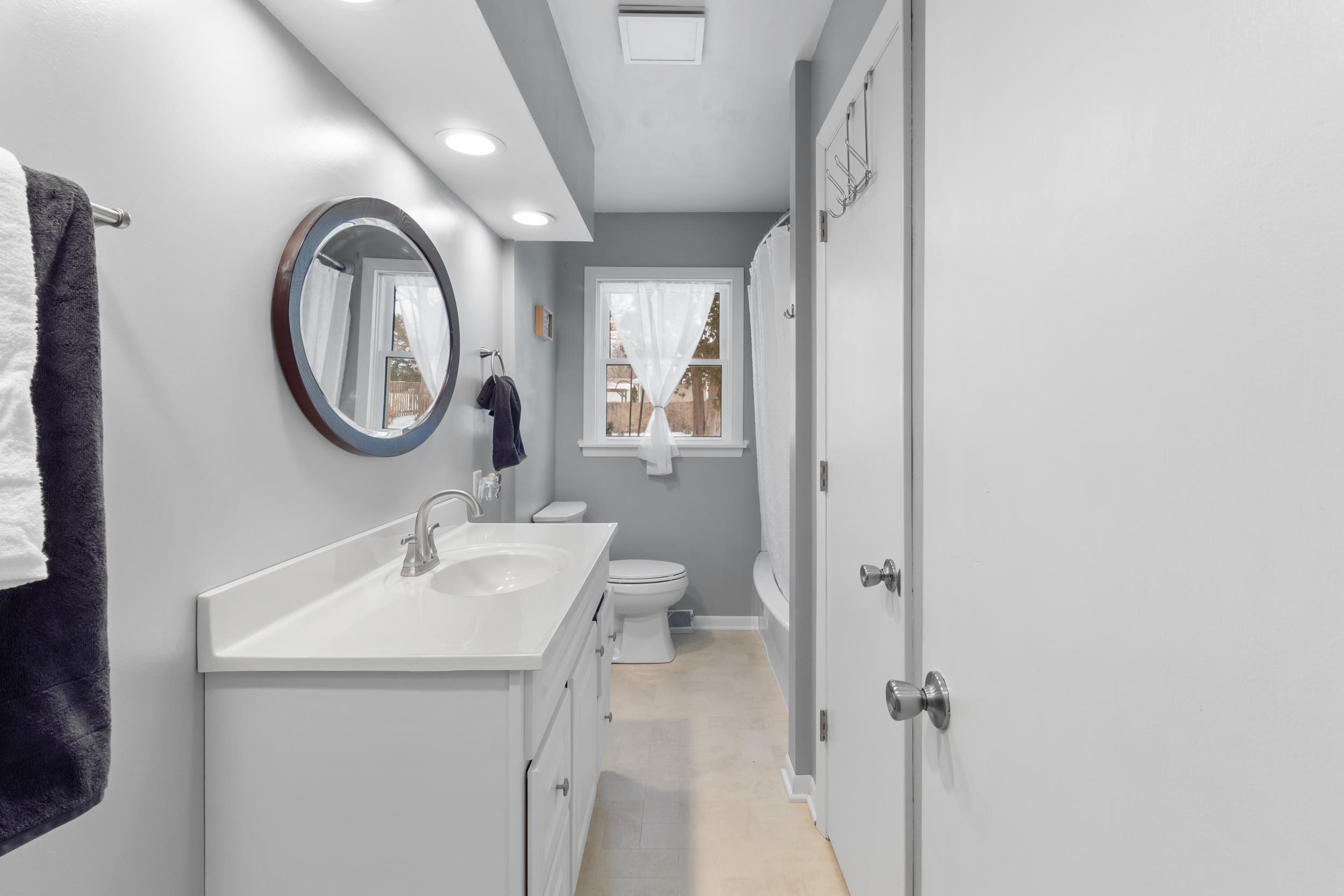 3748 Fairview Drive Madison, WI 53704 - Photo 33 of 48