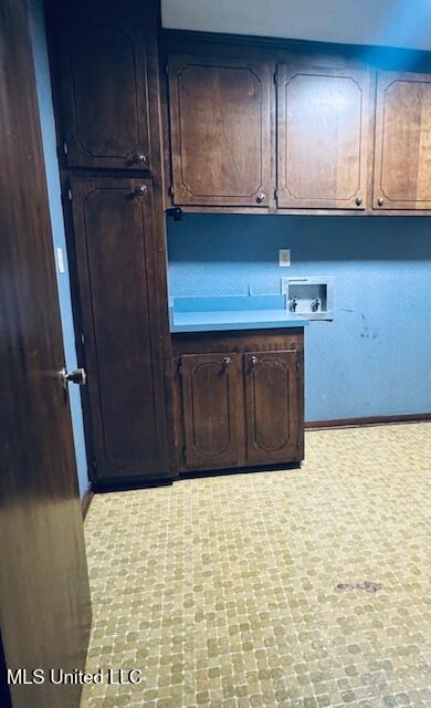 3864 South Siwell Road Jackson, MS 39212 - Photo 14 of 15 Laundry Room