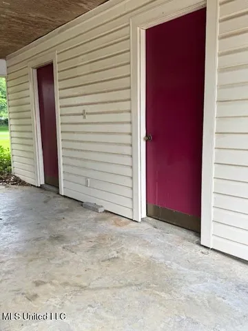 $223,500 | 3864 South Siwell Road, Jackson, MS 39212