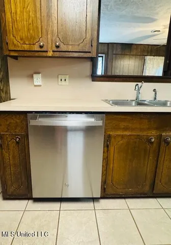 $223,500 | 3864 South Siwell Road, Jackson, MS 39212