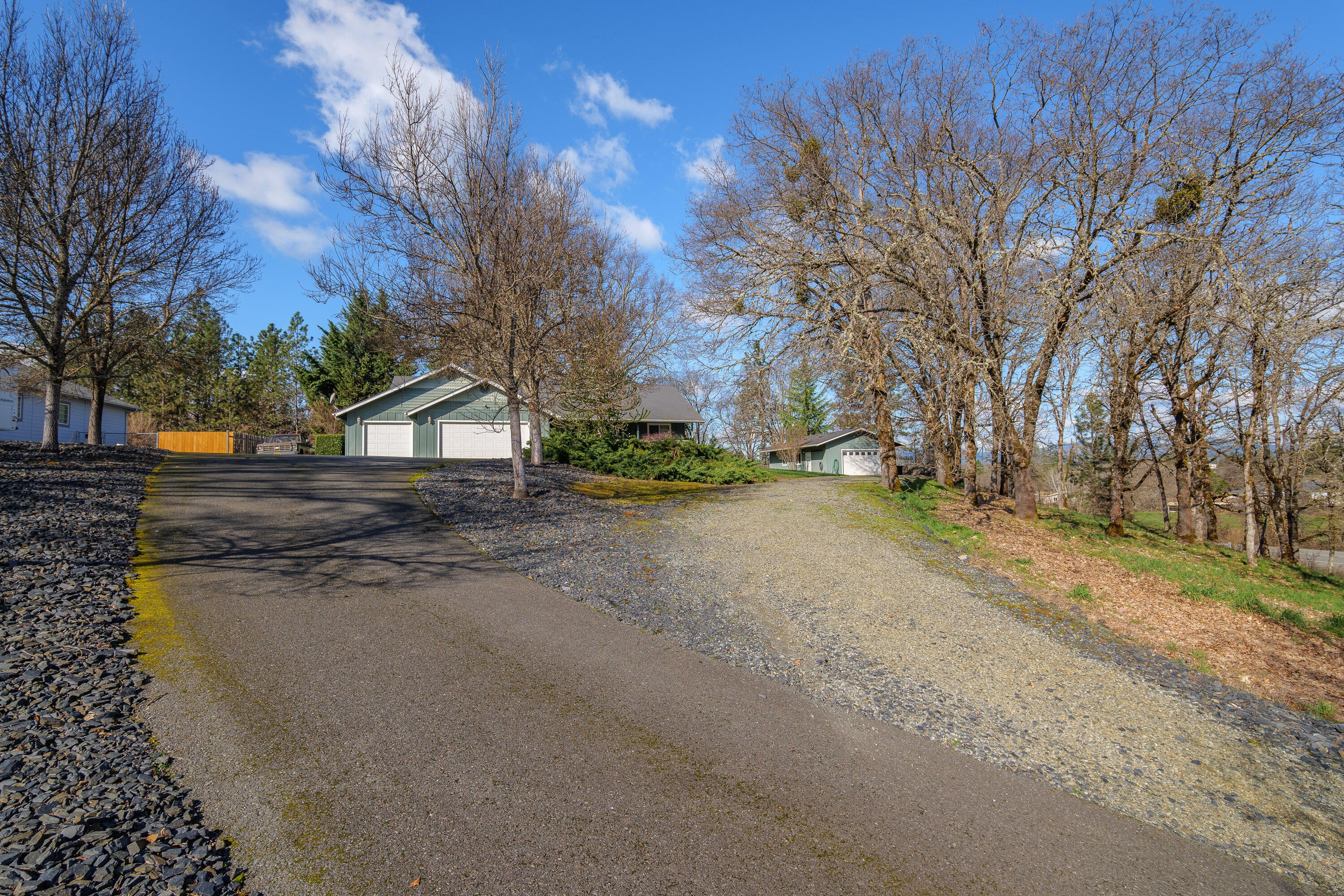3391 Merlin Road Grants Pass, OR 97526 - Photo 39 of 45 3391MerlinRd-038