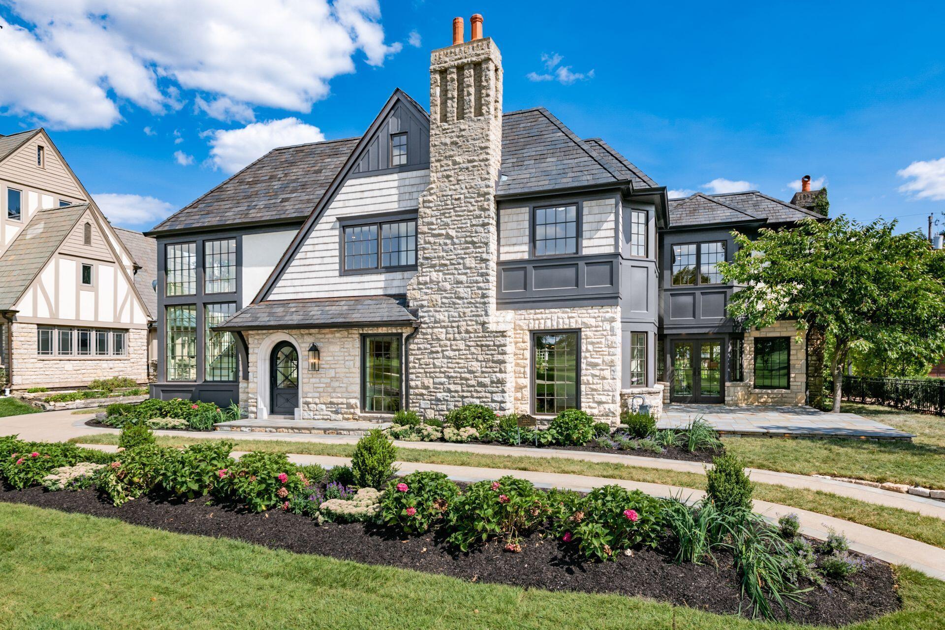 2252 Club Road Upper Arlington, OH 43221 - Photo 10 of 122 2252 Club Road