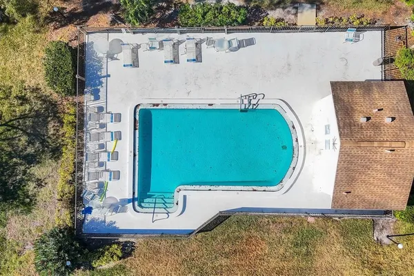 $2,400 | 5222 Myrtle Wood, Unit 9, Sarasota, FL 34235